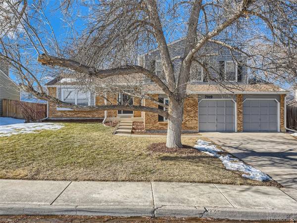 7919 S Cedar CIR, Littleton, CO 80120