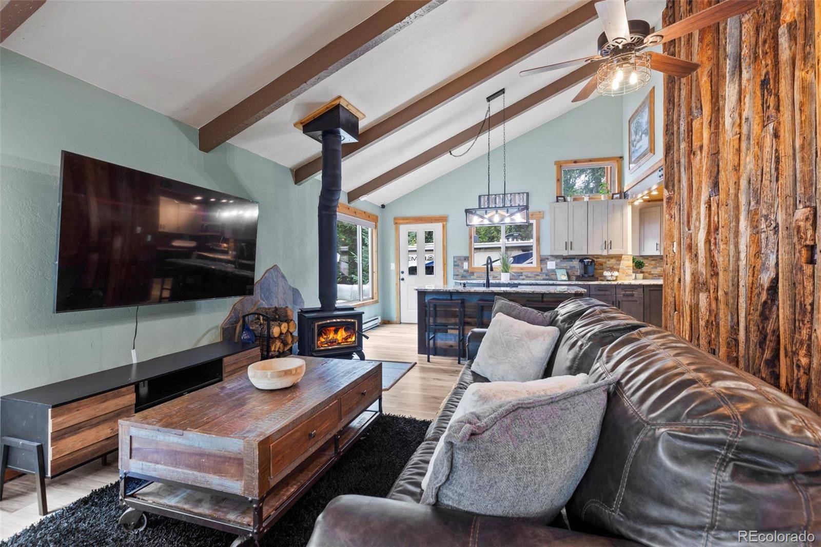 Silverthorne, CO 80498,43 Maverick WAY