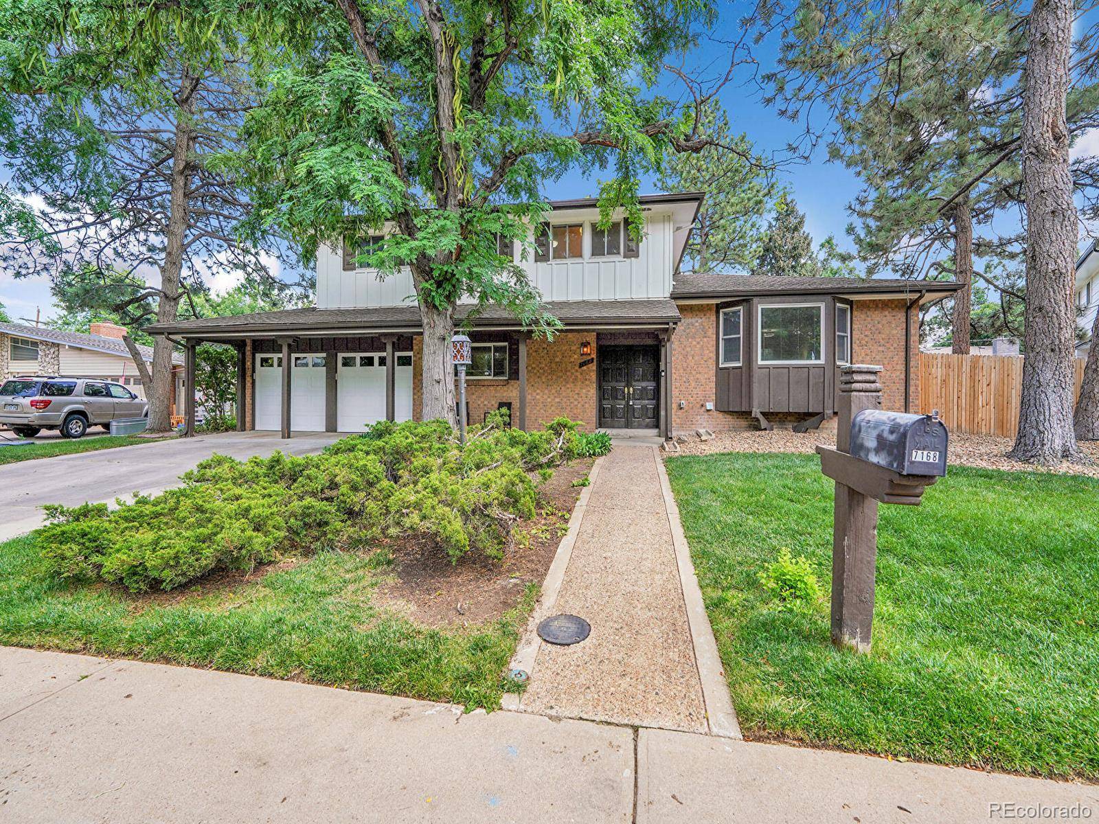 Centennial, CO 80122,7168 S Lafayette WAY