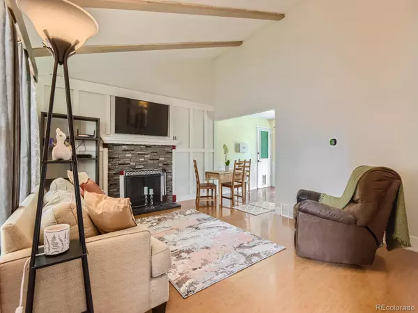 Centennial, CO 80121,6663 S Dahlia CIR