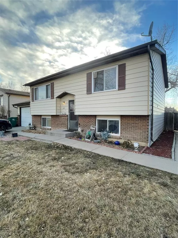 141 Birch ST, Hudson, CO 80642