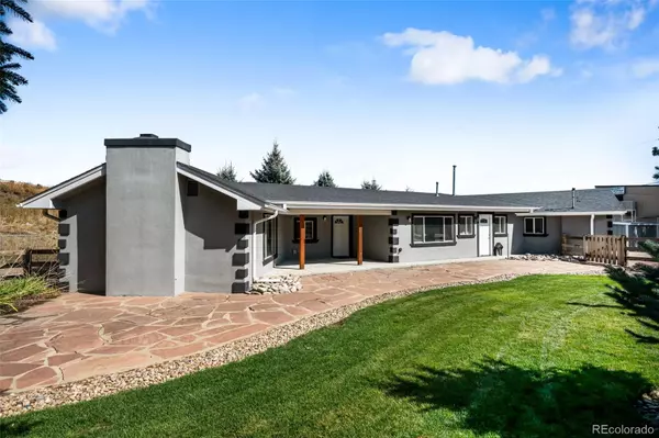 Golden, CO 80401,425 Pike ST