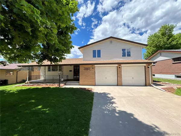 2967 S Fenton ST, Denver, CO 80227