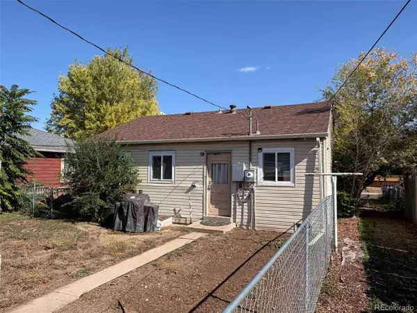 Denver, CO 80204,985 Xavier ST