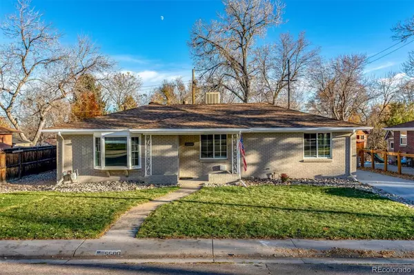5500 Holland DR, Arvada, CO 80002