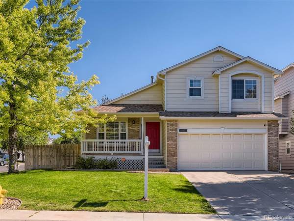 5402 S Versailles ST, Aurora, CO 80015