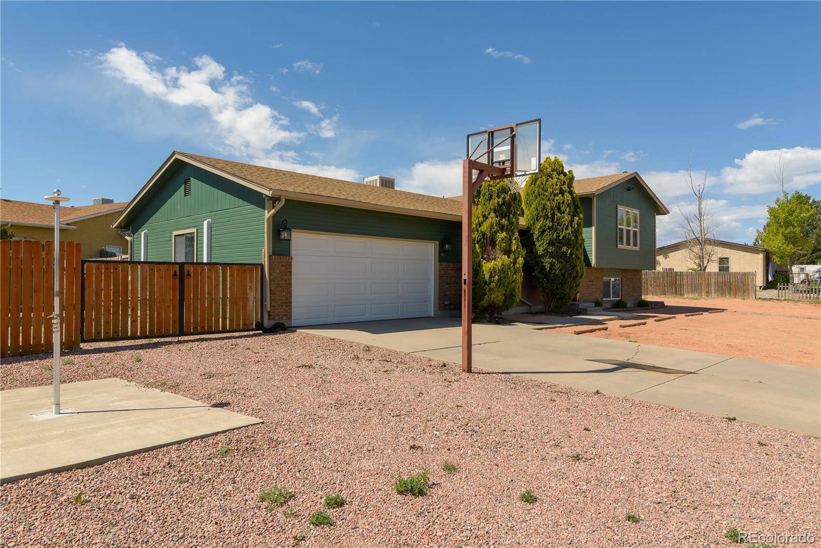 Pueblo, CO 81007,242 E Idaho Springs DR