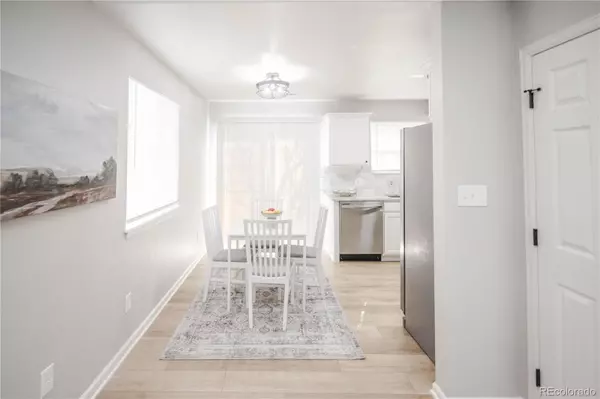 Denver, CO 80219,3423 W Walsh PL
