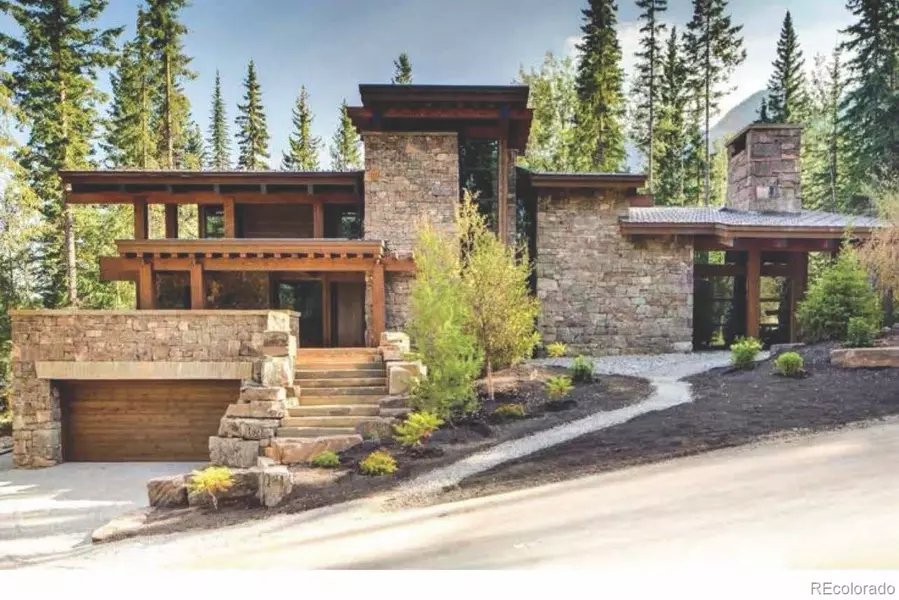 7983 Raphael LN, Littleton, CO 80125