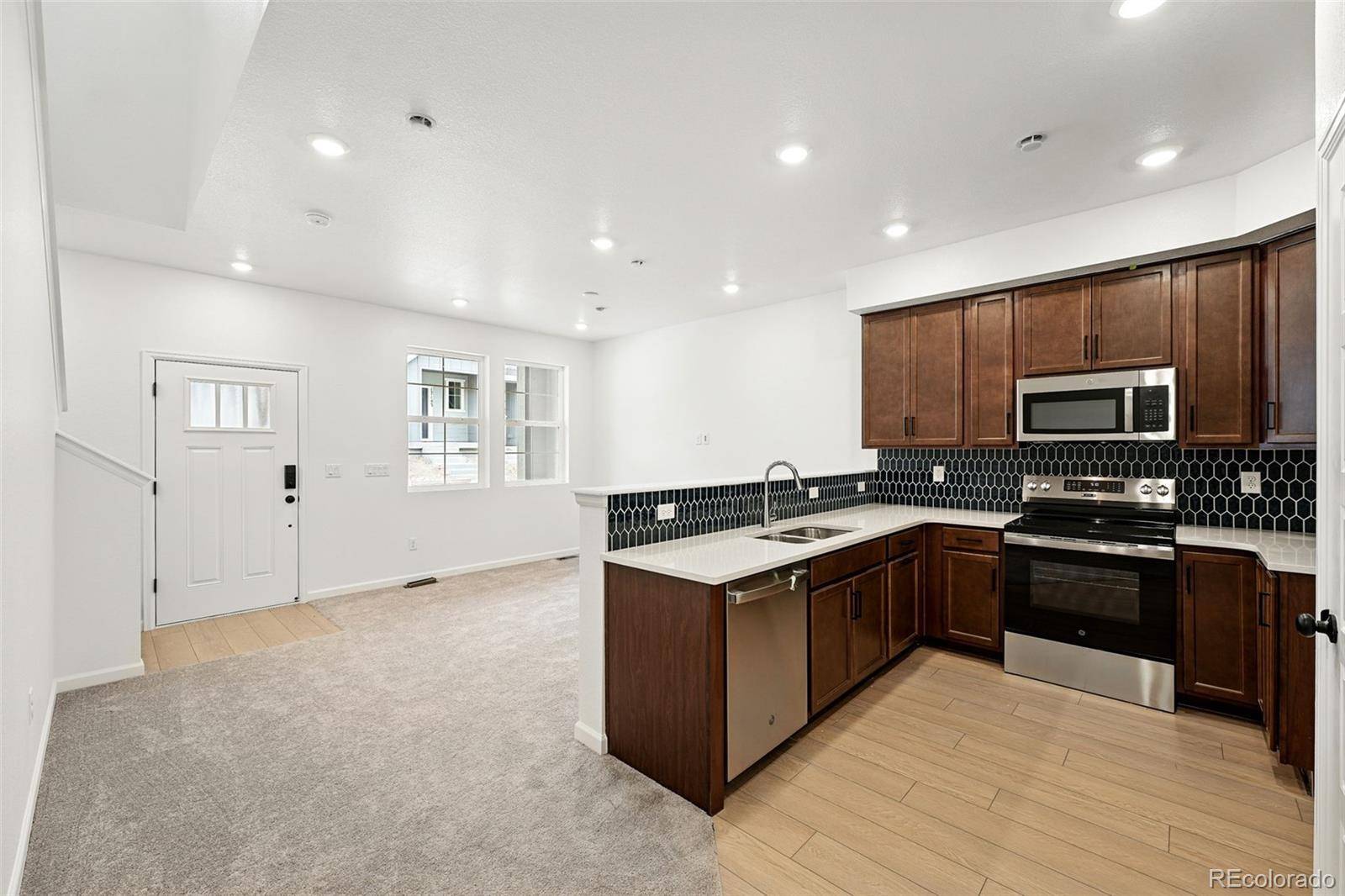 Arvada, CO 80007,17117 W 91st LN
