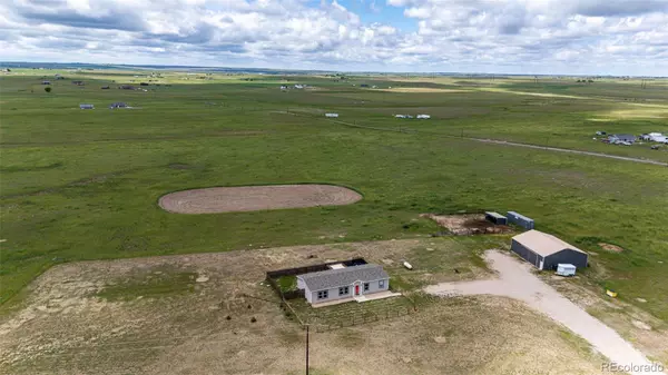 Bennett, CO 80102,6201 S Vanderhoof ST