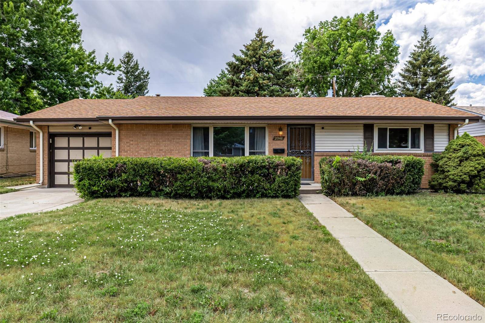 2061 S Stuart ST, Denver, CO 80219