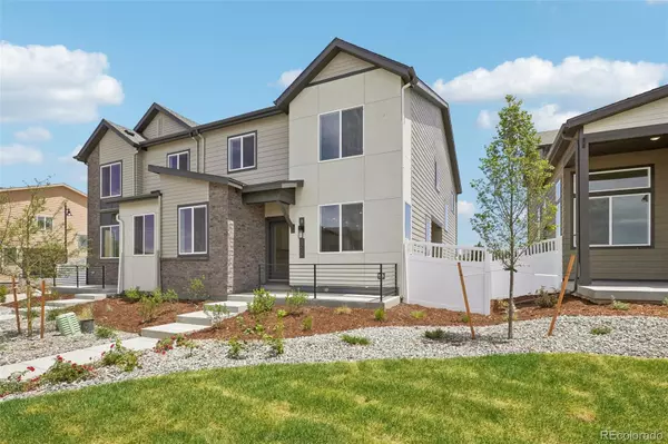 1262 S Algonquian ST, Aurora, CO 80018