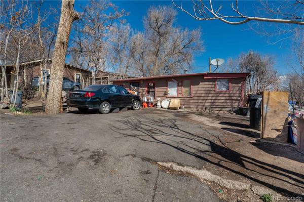 2803 W Short PL, Denver, CO 80204