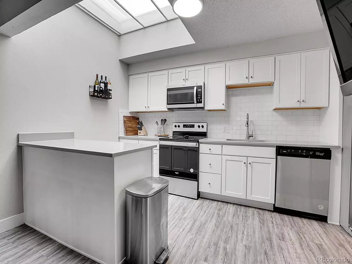 Denver, CO 80222,2895 S Locust ST