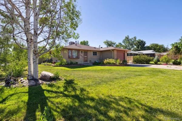 6324 Urban ST, Arvada, CO 80004