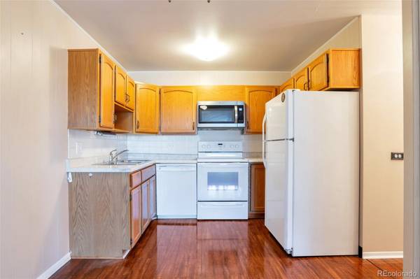 605 S Alton WAY #1D, Denver, CO 80247