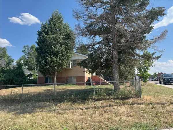 Denver, CO 80236,3850 1/2 S King ST