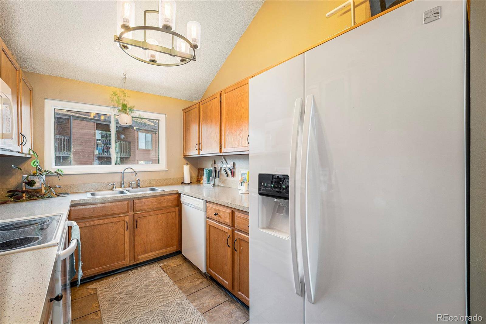 Lakewood, CO 80228,447 Wright ST #317