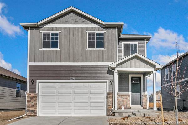 792 Crest ST, Lochbuie, CO 80603