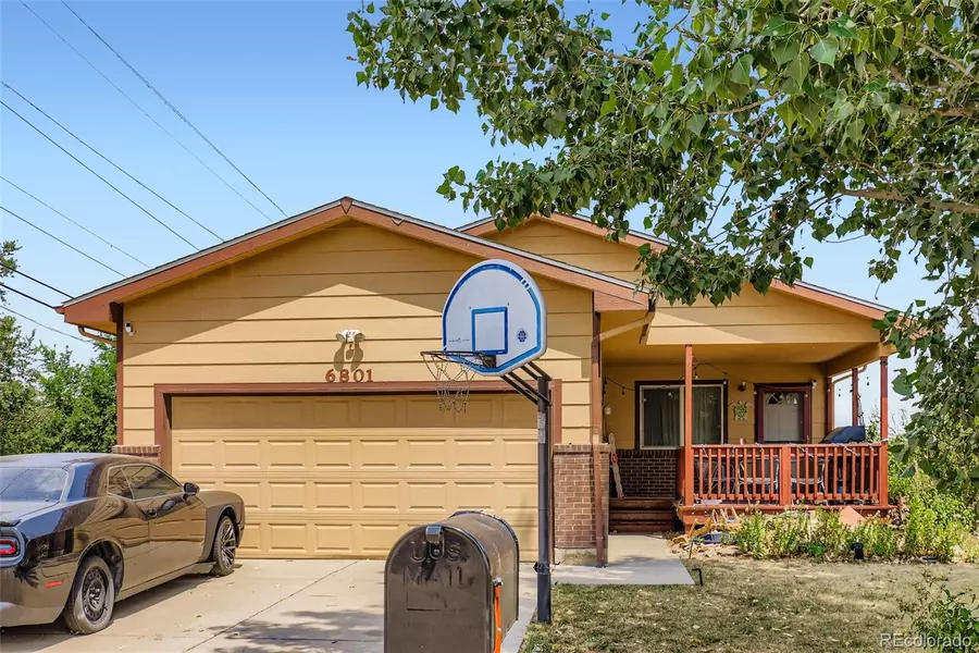 6801 Bowen CT, Commerce City, CO 80022