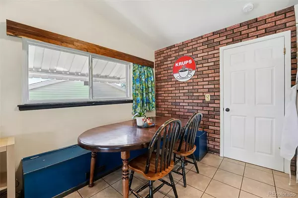 Denver, CO 80221,8166 Nola DR