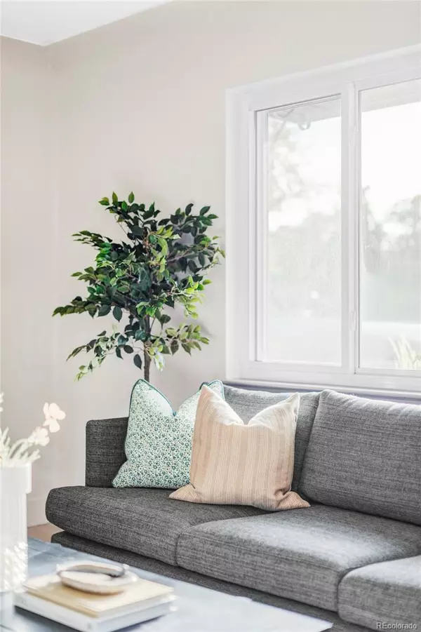 Denver, CO 80219,2088 S Winona CT