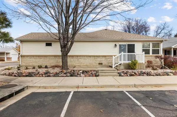 Aurora, CO 80014,2218 S Iola ST