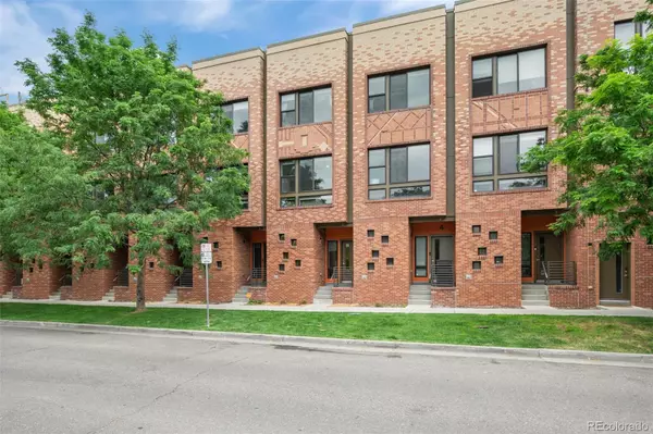 Denver, CO 80205,2200 Tremont PL #5