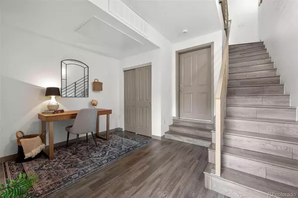 Denver, CO 80205,2200 Tremont PL #5