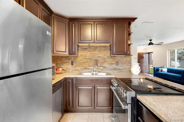 Thornton, CO 80229,9121 Lilly CT