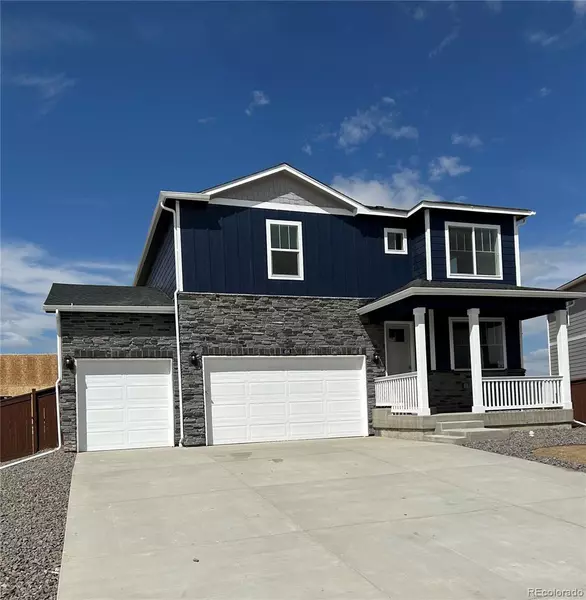 404 Thrush PL, Johnstown, CO 80534