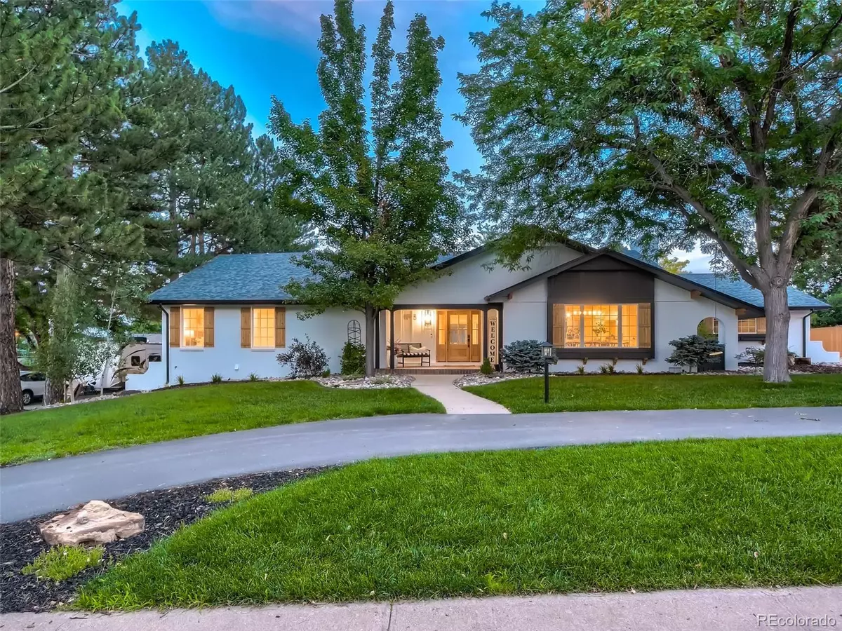 Littleton, CO 80123,8 Robincrest LN