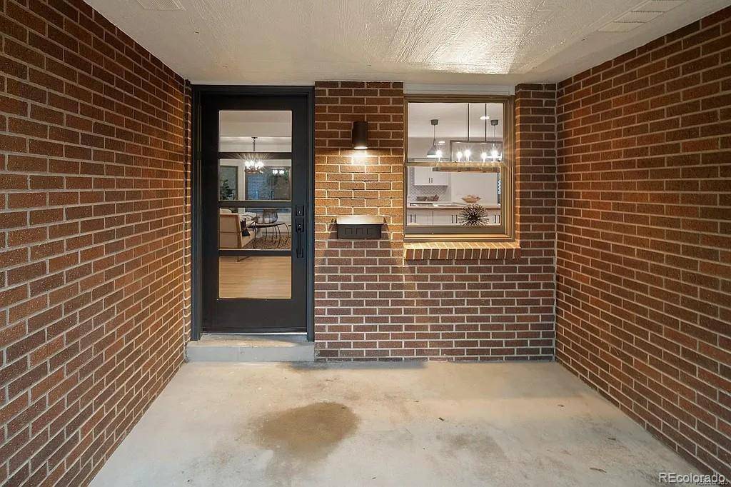 Arvada, CO 80005,7651 Robb ST
