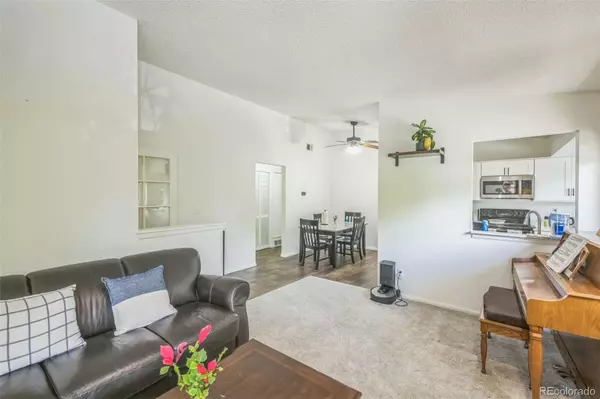 Lakewood, CO 80232,1111 S Garrison ST #202