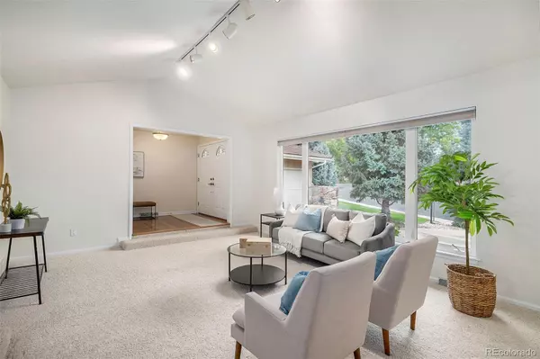 Centennial, CO 80111,6407 S Heritage PL