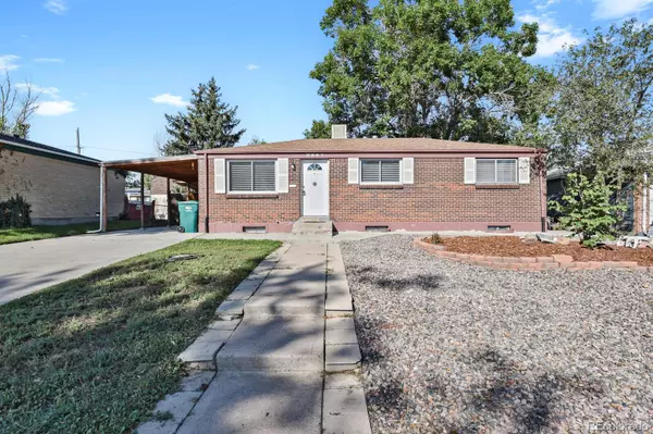 8841 Ithaca WAY, Westminster, CO 80031