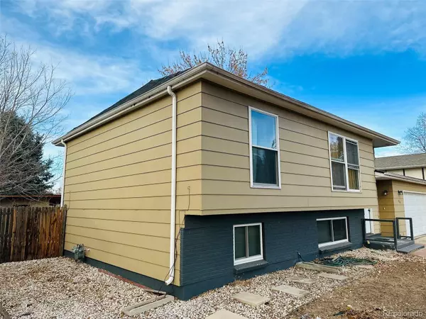 Aurora, CO 80012,428 S Lima CIR