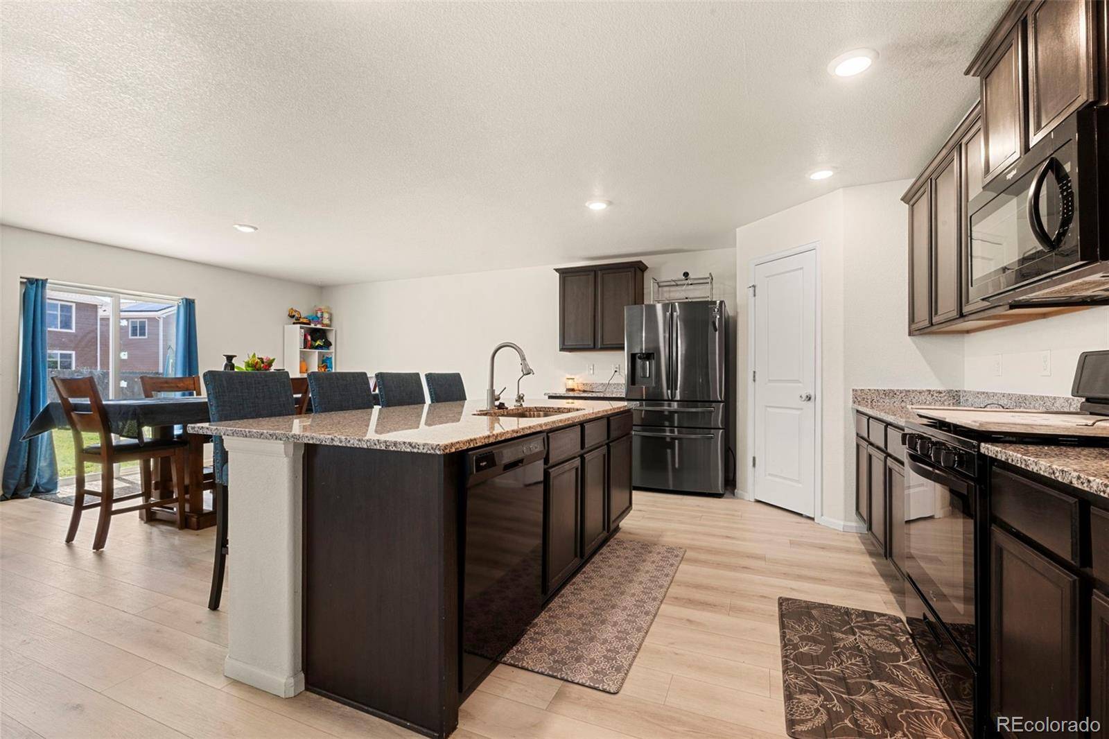 Bennett, CO 80102,47300 Clover AVE