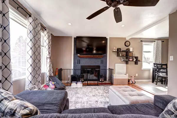 Lakewood, CO 80215,835 Lewis DR