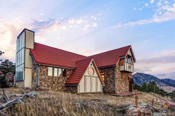 Golden, CO 80403,9101 Eastridge RD