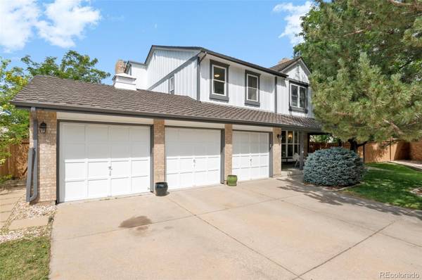 16506 E Alamo PL, Centennial, CO 80015