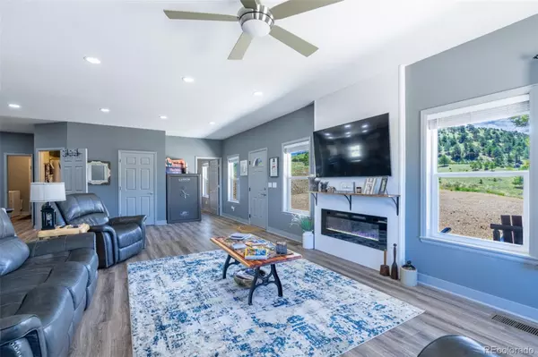 Westcliffe, CO 81252,333 Della Fox LN