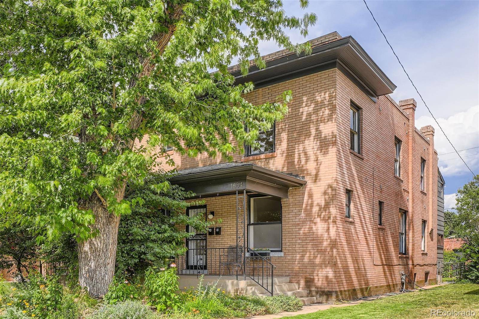 1654 S Pearl ST, Denver, CO 80210