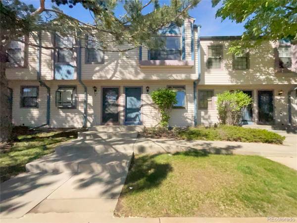 375 S Memphis WAY #E, Aurora, CO 80017