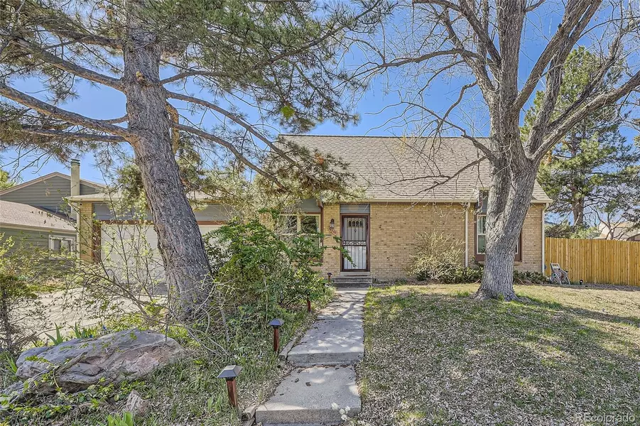 14742 E Radcliff PL, Aurora, CO 80015