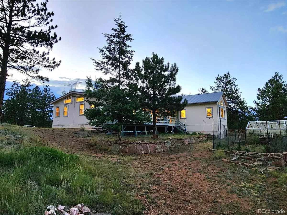 Florissant, CO 80816,277 Cherokee DR