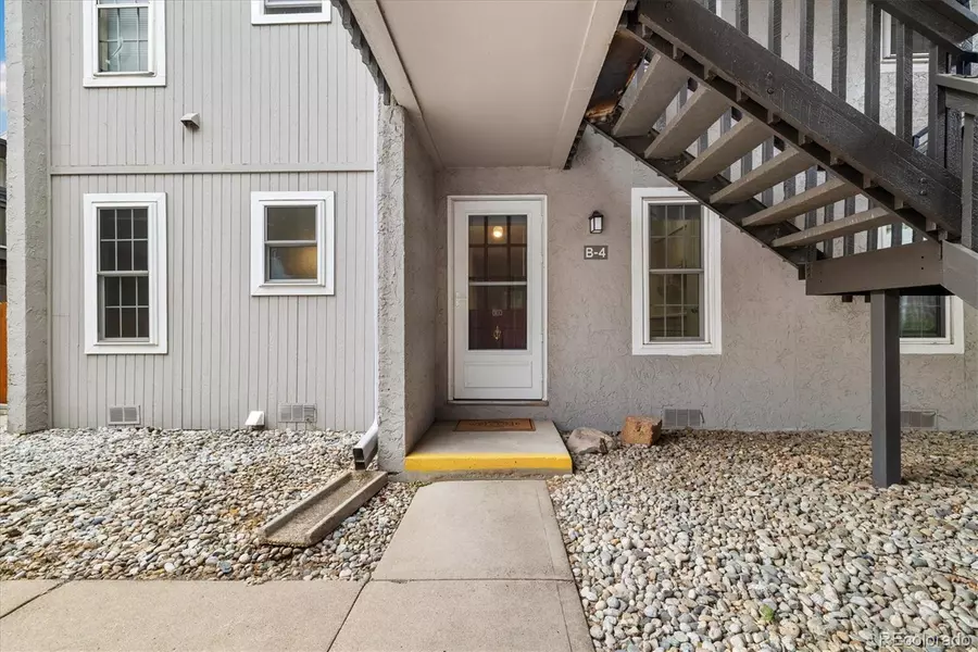 7105 S Gaylord ST #B4, Centennial, CO 80122