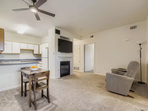 Aurora, CO 80013,3241 S Yampa WAY #B