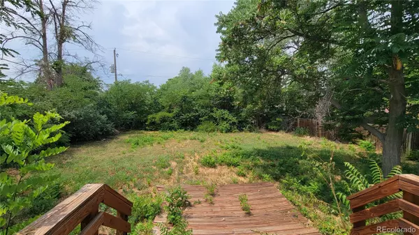 Denver, CO 80207,2919 Forest ST